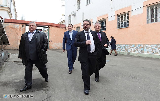 В яких умовах утримують заарештованих у Лук'янівському СІЗО